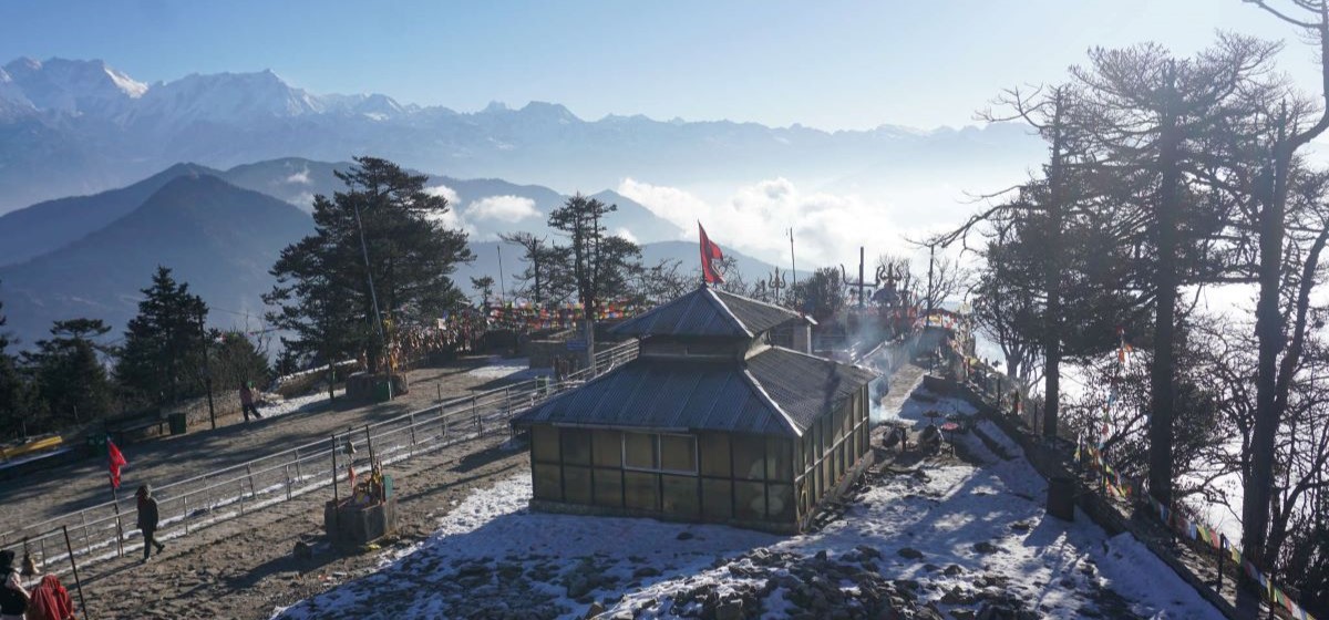 पवित्र हिमालयमा केबलकार परियोजनाविरुद्ध आदिवासी नेपाली