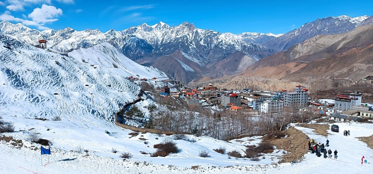 हिमालमा चुनाव, सहरमा प्रचार
