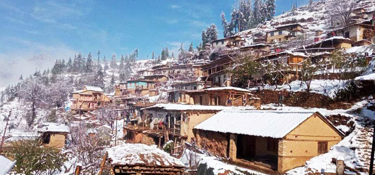 कर्णाली बैशाख महिनामा हिउँले ढाकियो (फोटोफिचर)