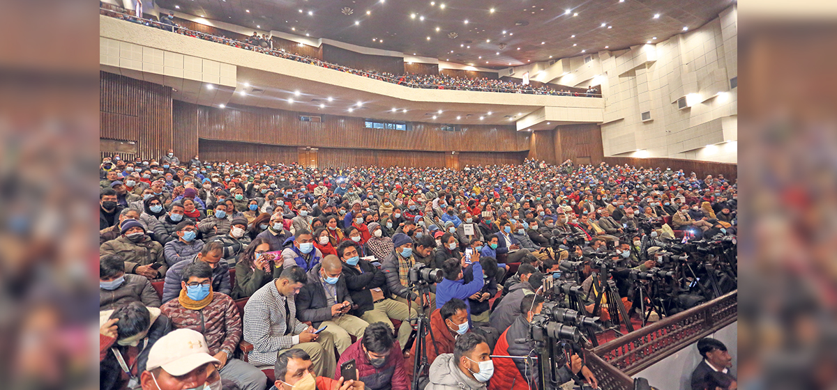 ‘ओली नांगो राजा, बालुवा पेलेर तेल आउँदैन’