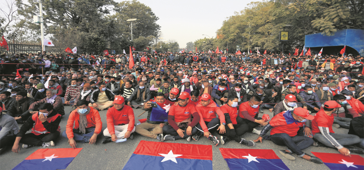 ‘ओली विश्वासघाती, नरसंहारकारी, भष्मासुर, हिटलरको नेपाली संस्करण’