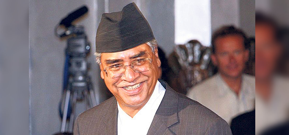 देउवाले प्रधानमन्त्रीको शपथ ग्रहण गर्दै, आजै सानो मन्त्रिपरिषद् बनाउने