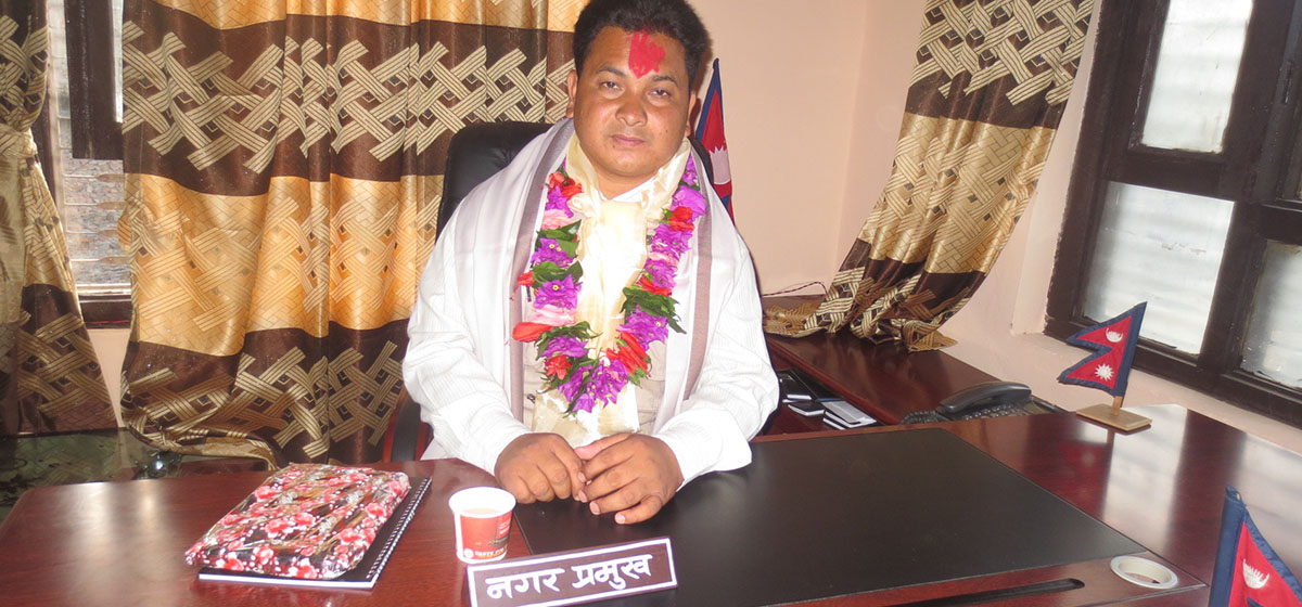 सडक पूर्वाधार विकासको मुख्य आधार: मेयर पूर्ण केसी