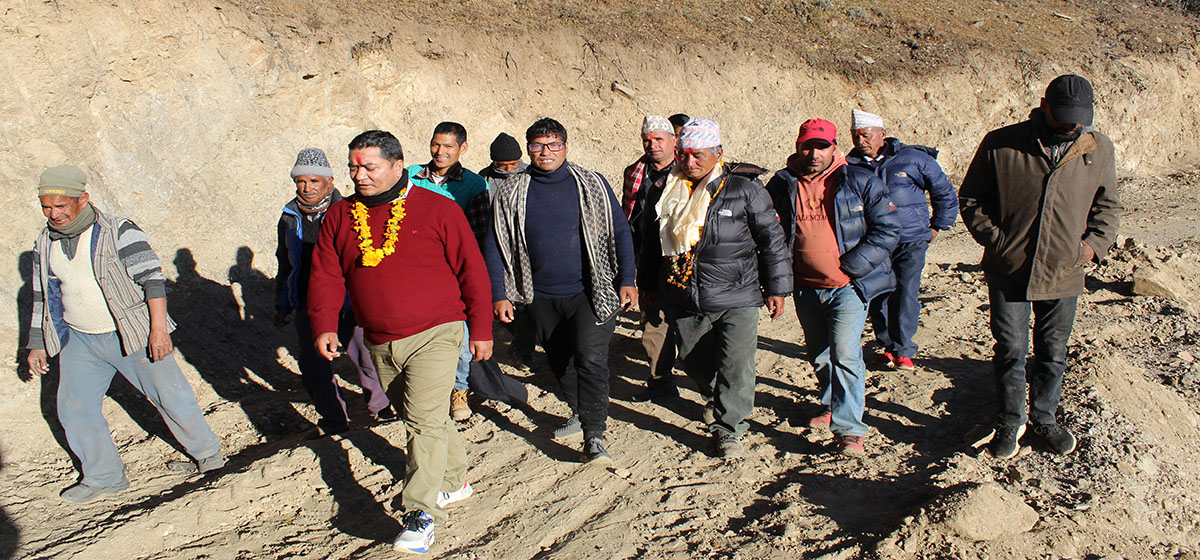 समृद्धिको संभावना बोकेको थारमारे दिलौरी सडक