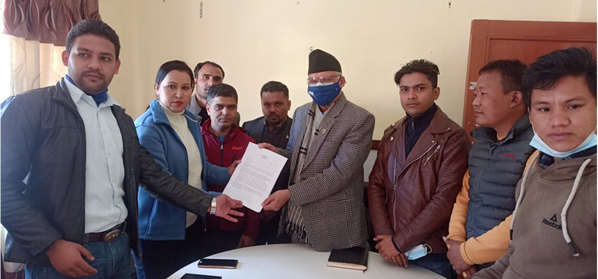 बढी शुल्क असुल्ने कलेजलाई कारबाही गर्न विद्यार्थी संगठनहरुको माग
