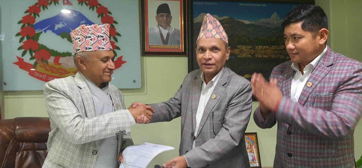गण्डकी सरकारका माओवादी मन्त्रीहरुले दिए राजीनामा, समर्थन पनि फिर्ता