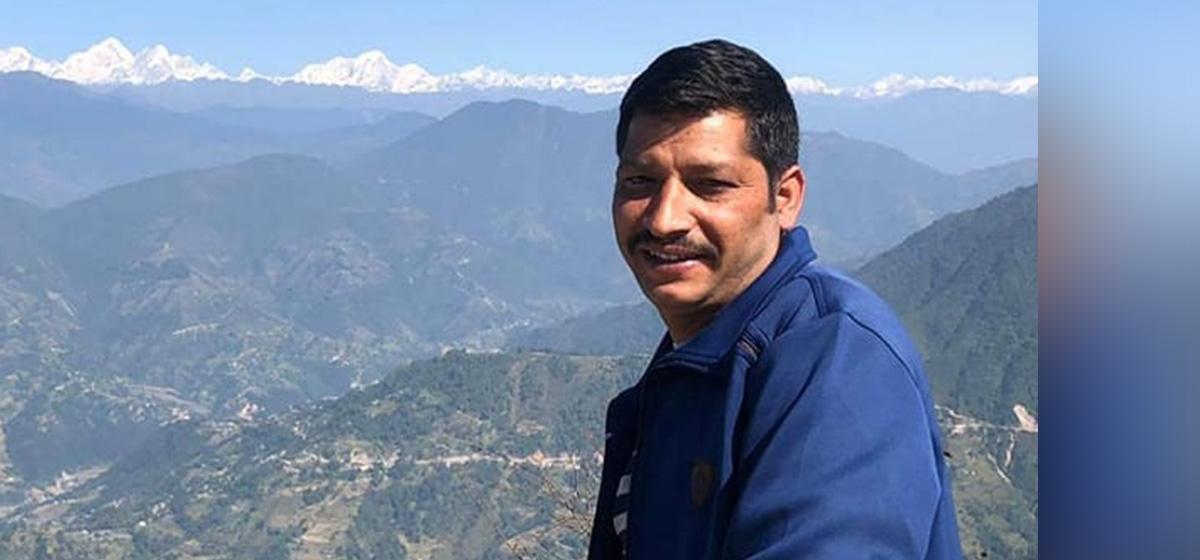 पारिजातको जस्तै सुगन्ध आउँछ तिमी नजिक हुँदा!